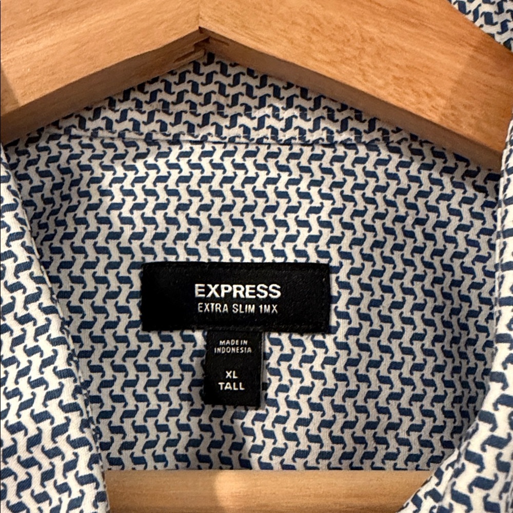 Express Button-down Shirt - Picture 5 of 6